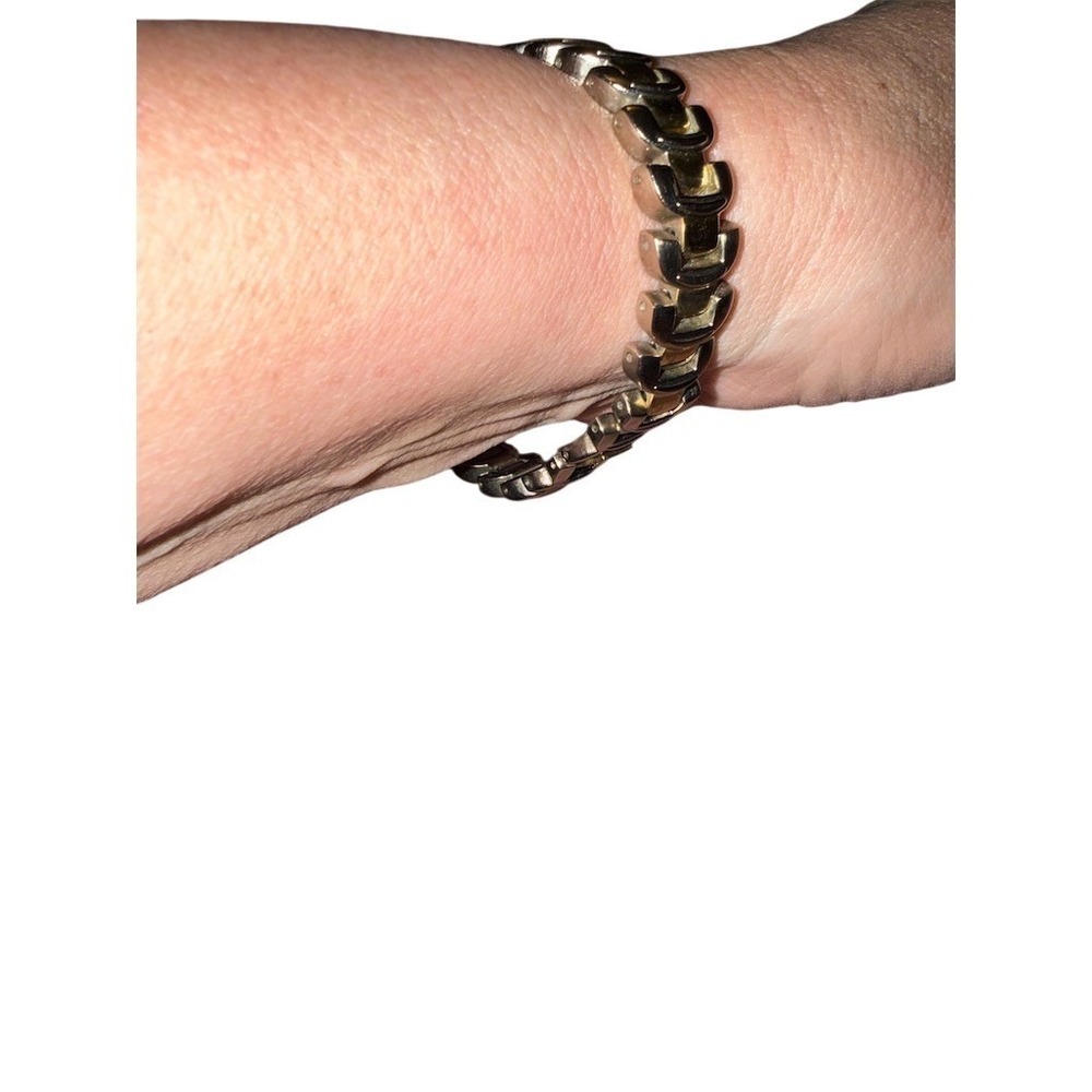 Seiko Disney Eeyore Womens Quartz Wristwatch Two-Tone Blue Dial Bracelet XLong - Picture 5 of 7